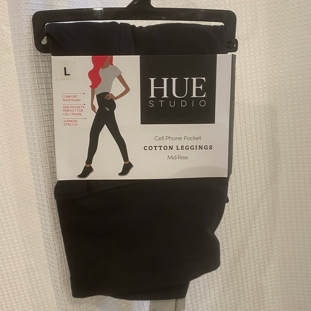 Hue Studio Leggings with phone pocket